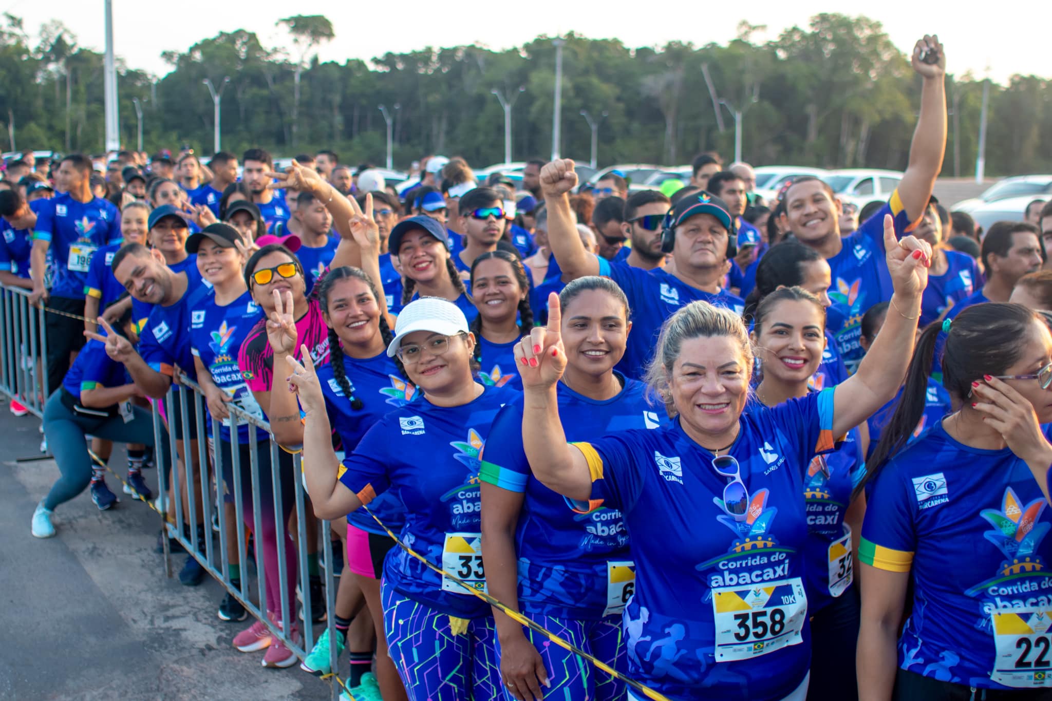 Corrida do Abacaxi reúne centenas de atletas